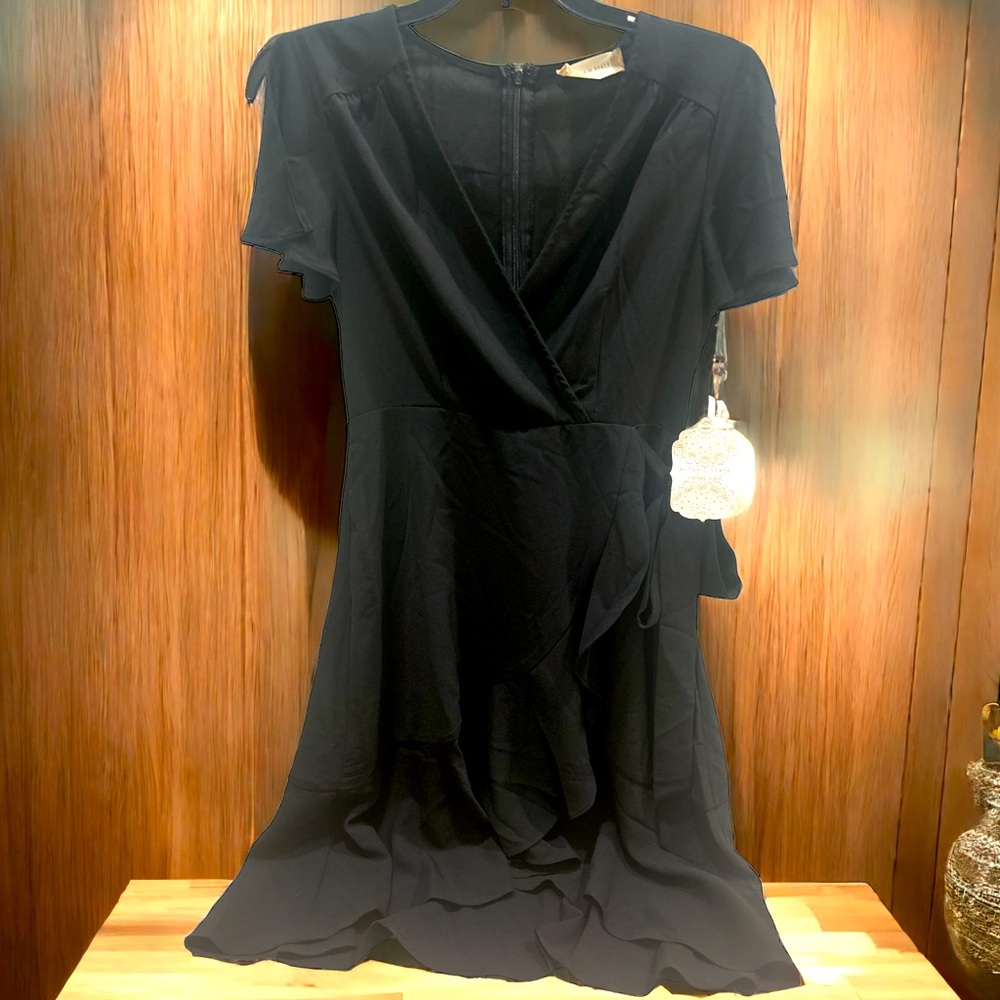 Altar’d State V-neck Dress- Size Small NWT